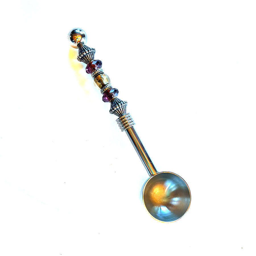 Beaded Scoop with Fall Facets Colors featuring warm browns and golden clear creme for a cozy autumn-inspired kitchen utensil.