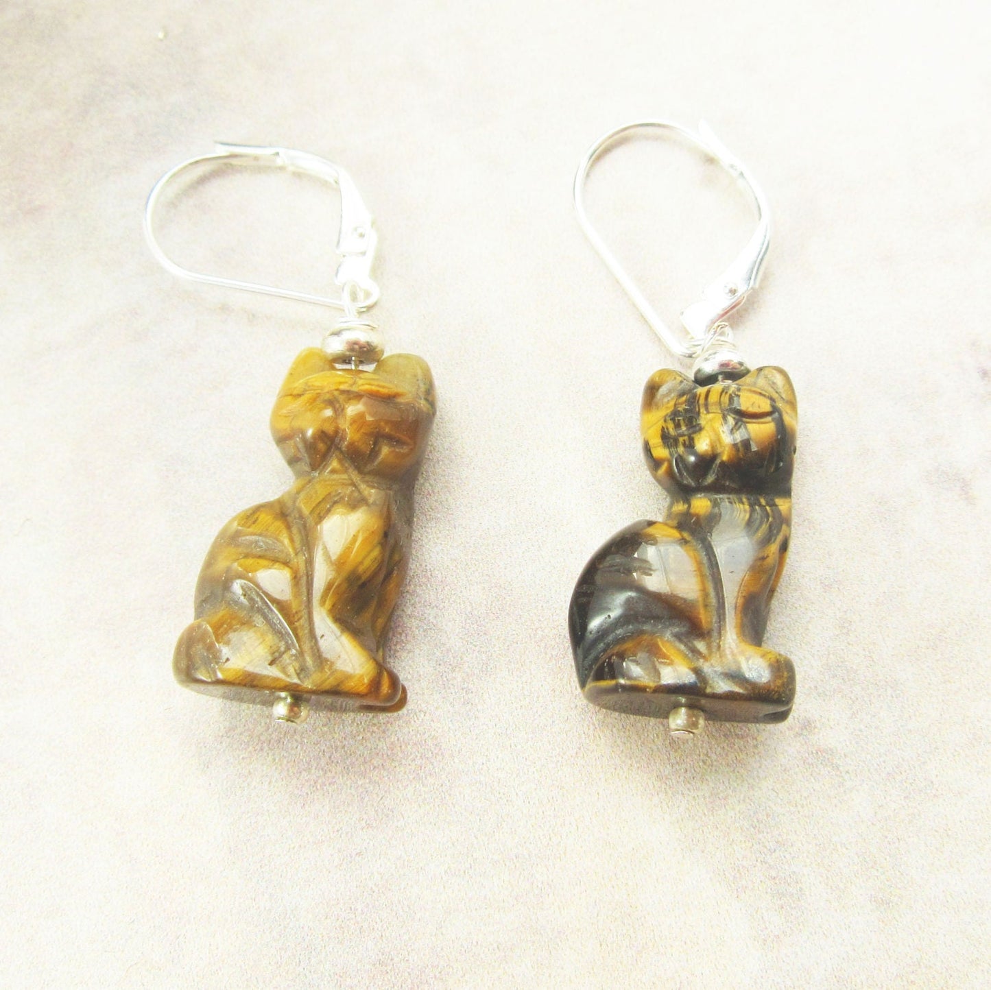 Cat earrings carved tiger cat, Cat Lover Earrings, Tiger Eye Jewelry, Cat Lady Gift, Friend Gift, Feline Friend, sitting cat on lever backs