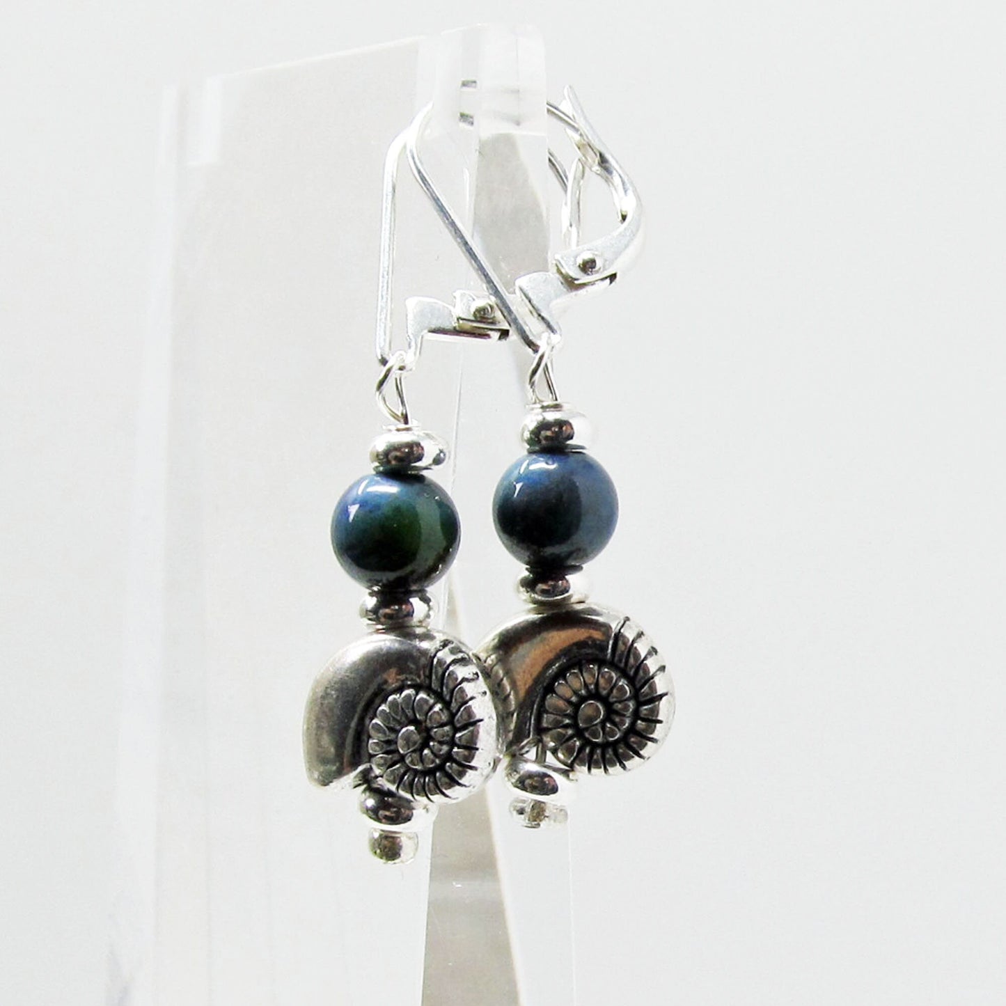 SEA SHELL EARRINGS - Silver Shell Earring - Shell Earring Dangle - Color Change Jewelry - Gift For Woman - Boho Earrings Dangle