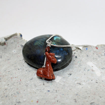 Giraffe Necklace - Beautiful goldstone pendant featuring a cute giraffe, perfect for animal lovers and a thoughtful gift for those who adore wildlife.
