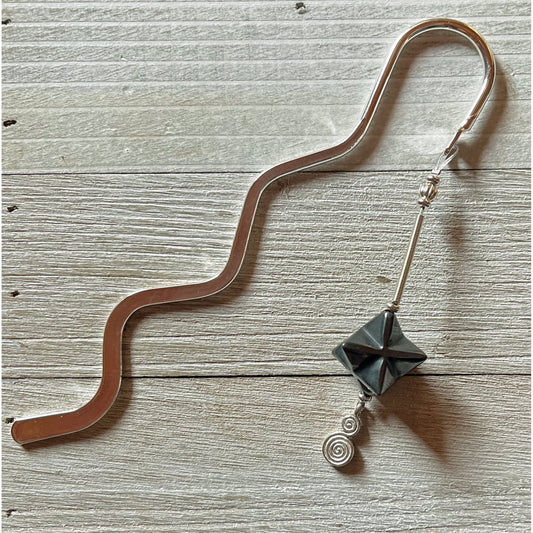 Sacred Geometry Merkaba Bookmark with Hematite. Gift for reader. Balance your energy and read deeply. Gift for Mother, Father, or reader