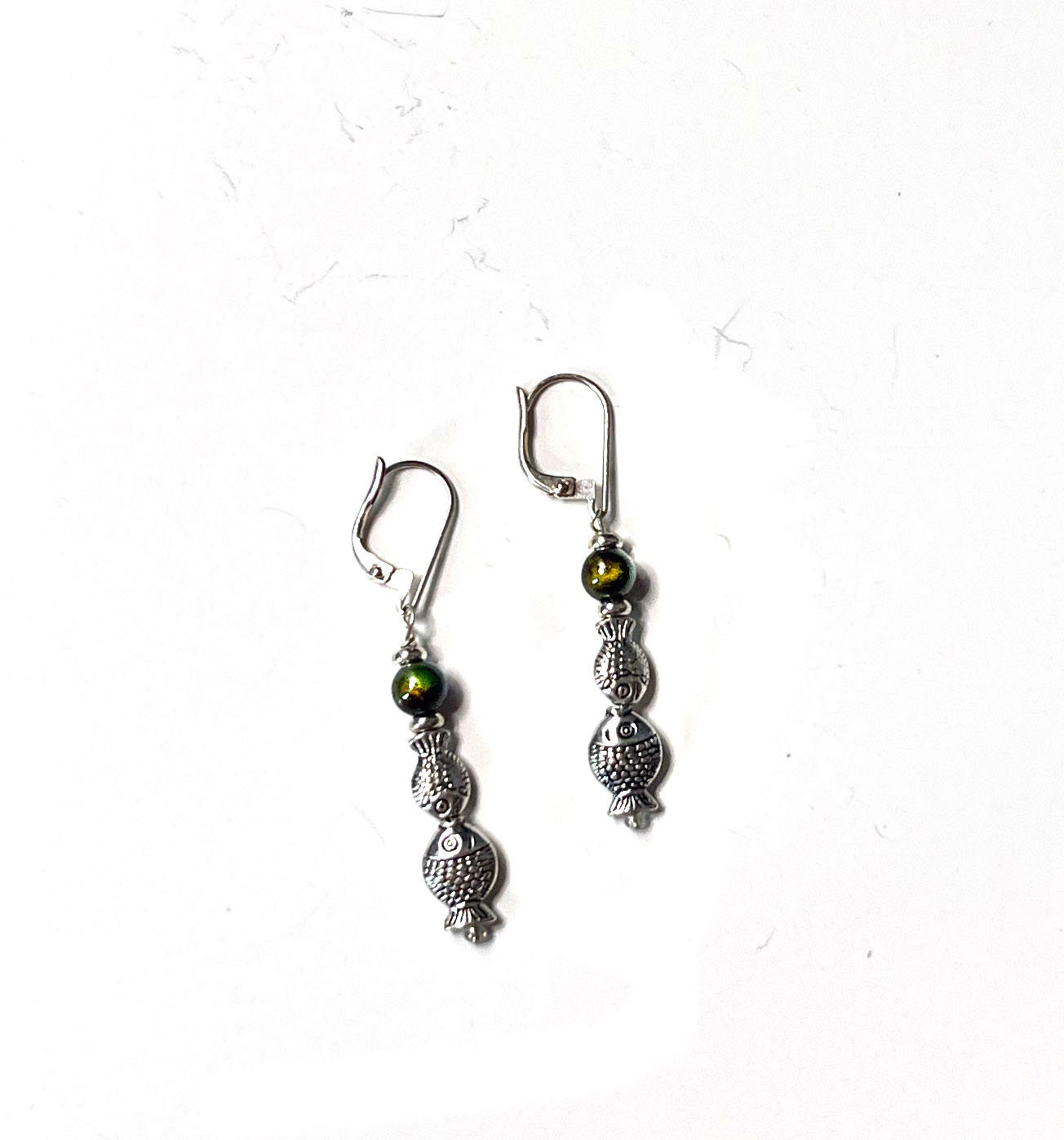 Color Changing Fish Dangle Earrings - Ocean Lover Gift - Mood Bead Jewelry - Gwynstone Handmade