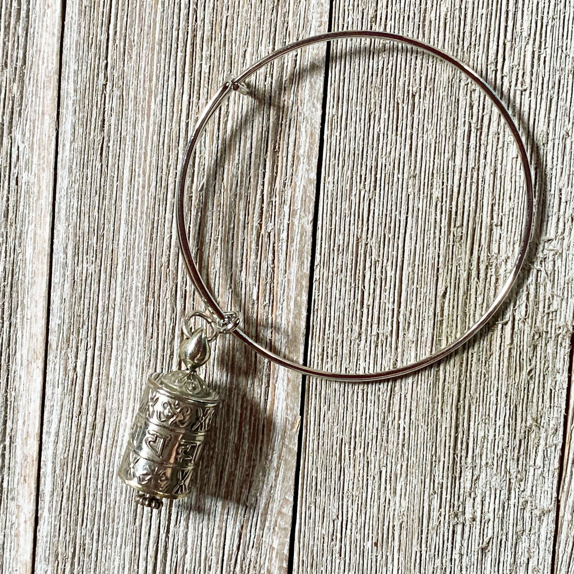 Om Mani Padme Hum Prayer Wheel Silver Bangle - Spiritual Jewelry for Positive Energy and Tranquility